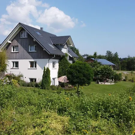 Apartman In Mit Terrasse Und Grill By Interhome *